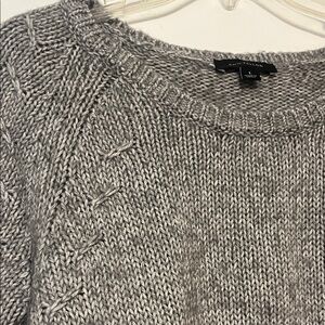 Ann Taylor Gray/White Knit Women's Sweater
